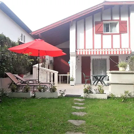 Apartment Hendaye, 3 Pieces, 4 Personnes - Fr-1-2-339 *