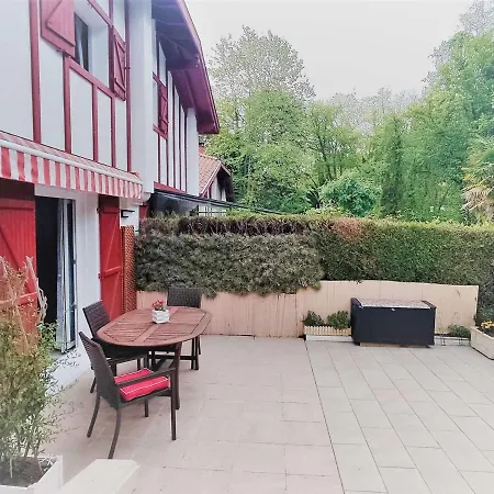 Hendaye, 3 Pieces, 4 Personnes - Fr-1-2-339 Apartment *
